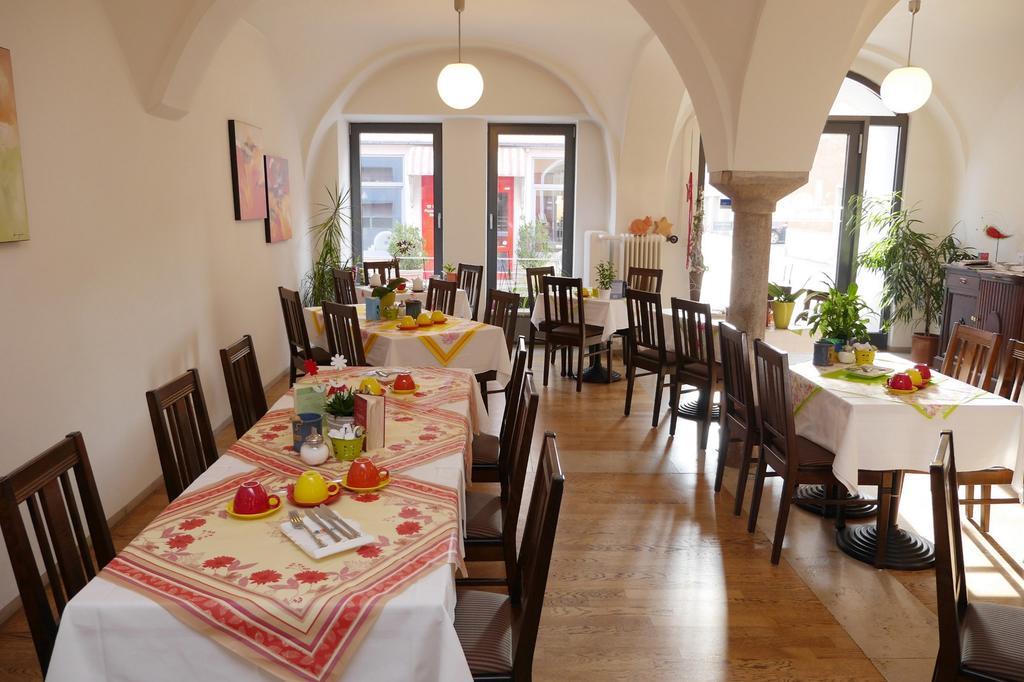 Stadt-Gut-Hotel Altstadt-Hotel Stern Neumarkt in der Oberpfalz Exteriér fotografie